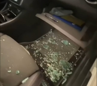 Torino - Raid vandalico nel parcheggio sotterraneo di piazza Sofia: 15 auto danneggiate a Regio Parco