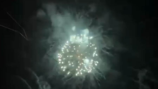 Torino - San Giovanni 2024: fuochi d’artificio sul Po dopo il concerto di Shaggy