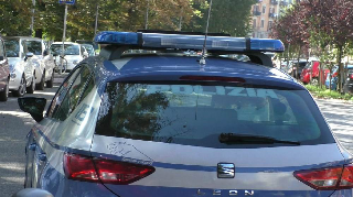 Torino - Giovane salvata da un tentato gesto estremo: decisivo l’intervento della Polizia in via Borgaro