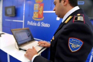 Arrestata la leader della setta "Unisono": convinceva malati a seguire cure pseudoscientifiche