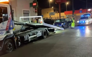 Torino - Scontro notturno tra bus Gtt e auto in via Genova: tre feriti lievi