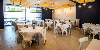 Chieri - Cena al ristorante e fuga senza pagare: la denuncia della ristoratrice dell’Ascom