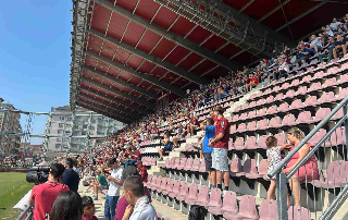 Il Toro riparte dal Filadelfia: primo allenamento con Baroni davanti a duemila tifosi