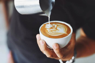Torino - Jonathan D’Auria, miglior barista del Piemonte: vola in finale all’Espresso Italiano Champion