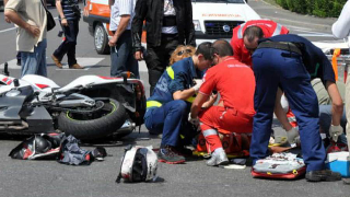 Noasca - Incidente mortale in moto per Alessandro Bellini, ferita la compagna