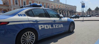Torino - Fermata con un machete nel furgone: denunciata 41enne bosniaca per detenzione abusiva di armi