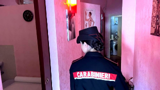 Torino - Violenza e rapine nei centri massaggi: arrestato un uomo accusato di abusi su quattro lavoratrici